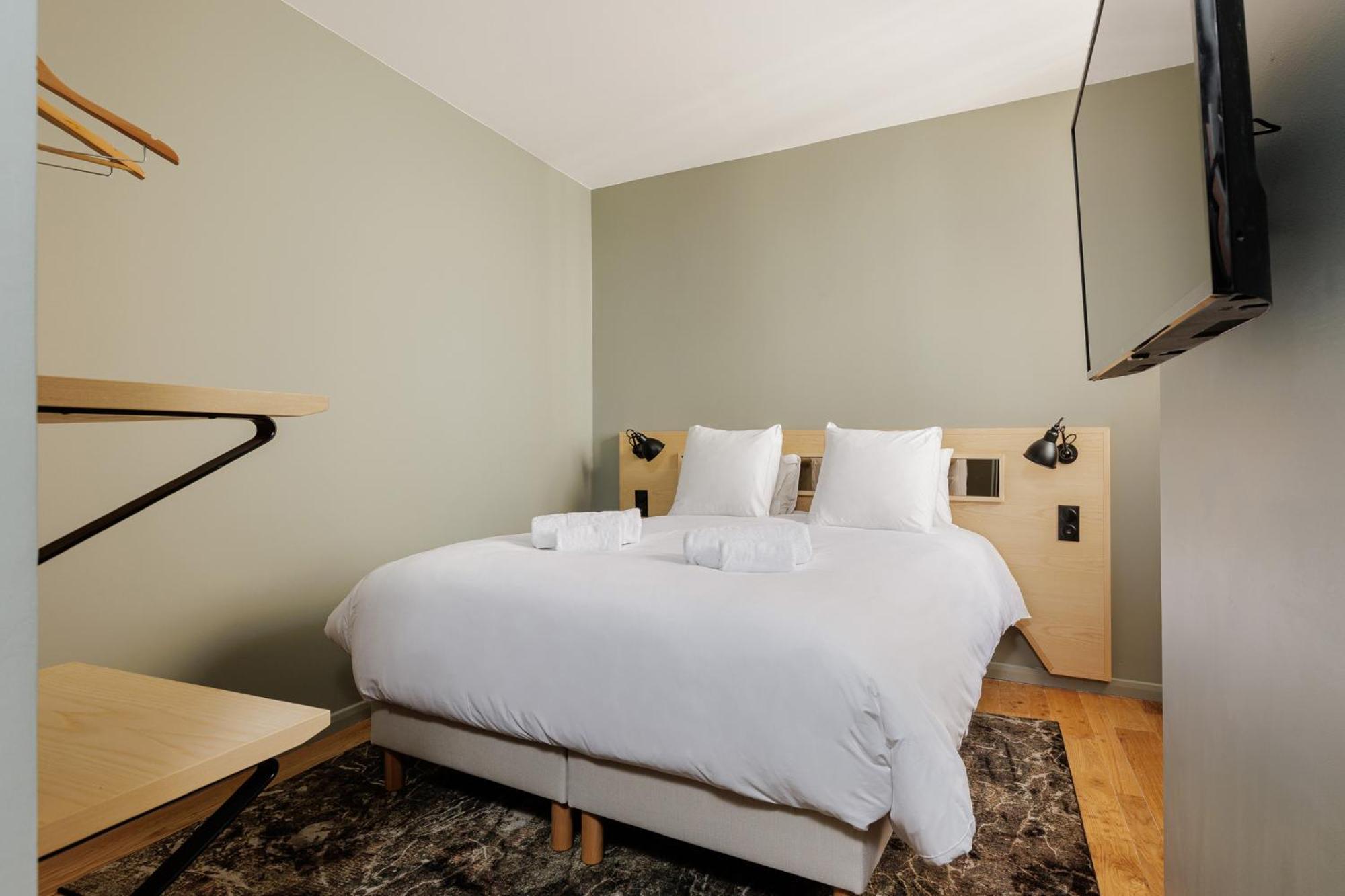 Hotel Des Sept - Entree Autonome, Reception En Ligne - Encore Mieux Orleans Bagian luar foto