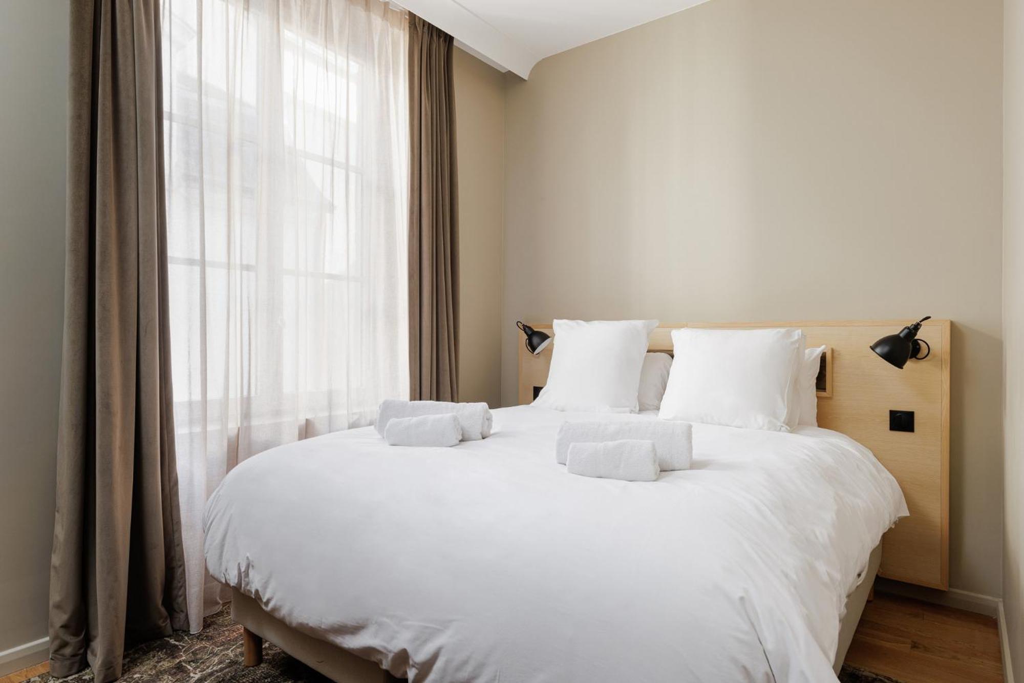 Hotel Des Sept - Entree Autonome, Reception En Ligne - Encore Mieux Orleans Bagian luar foto