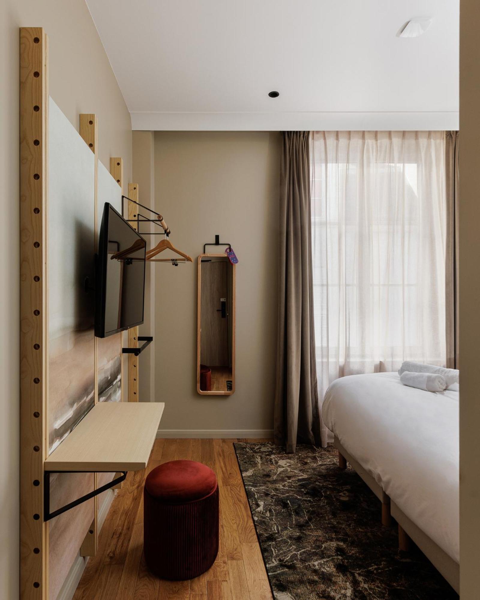 Hotel Des Sept - Entree Autonome, Reception En Ligne - Encore Mieux Orleans Bagian luar foto