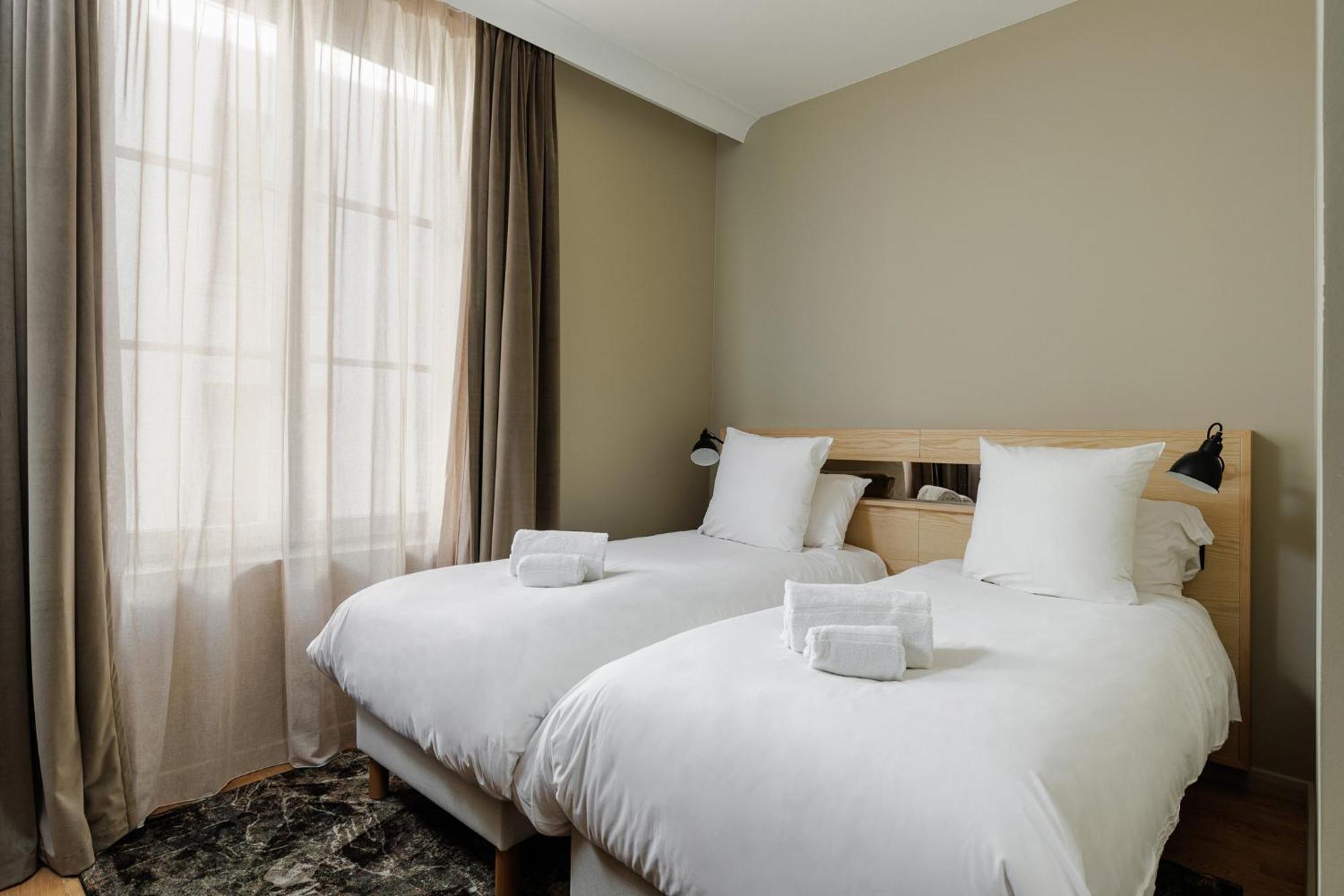 Hotel Des Sept - Entree Autonome, Reception En Ligne - Encore Mieux Orleans Bagian luar foto